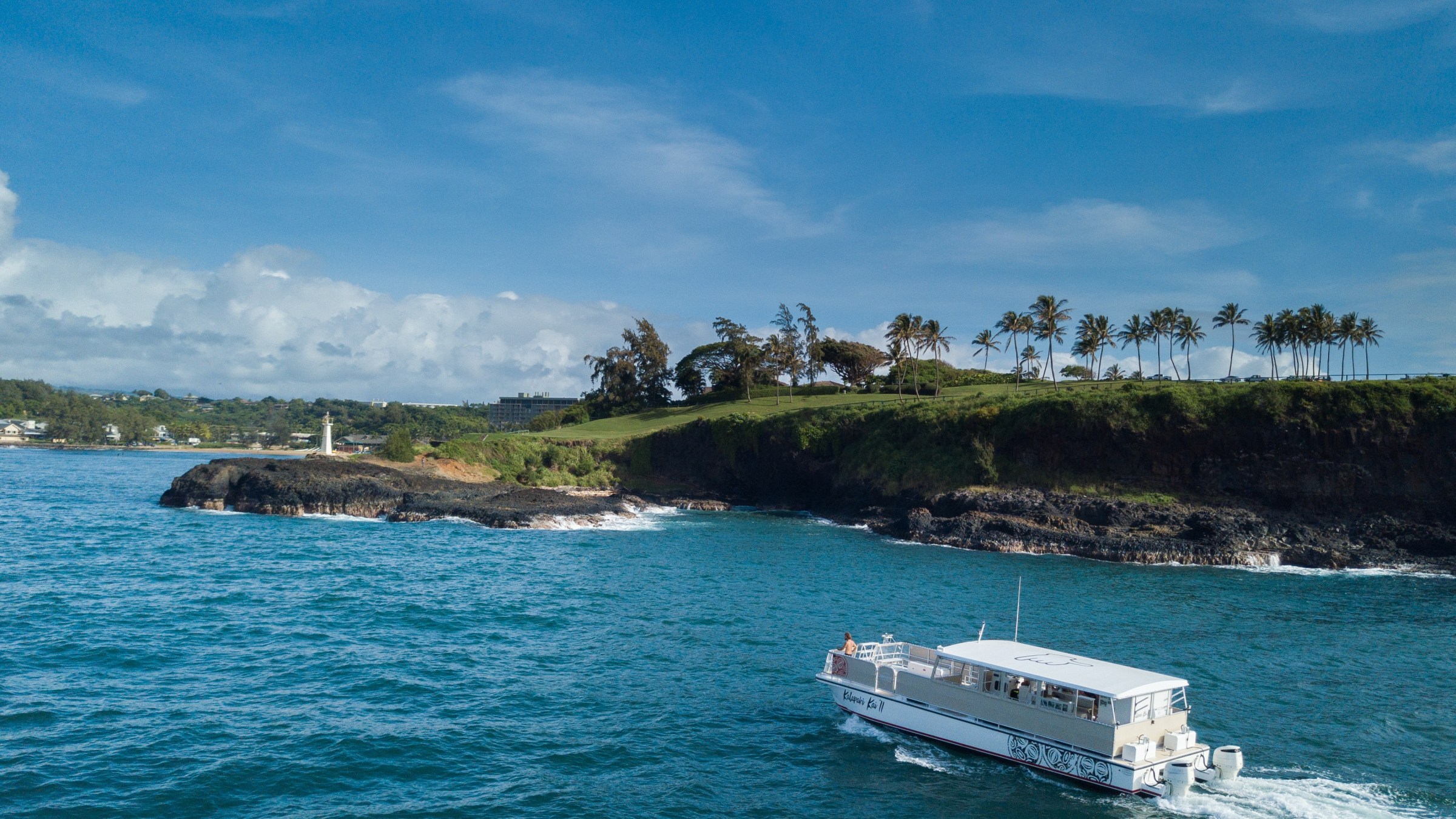 a small boat in a body of water